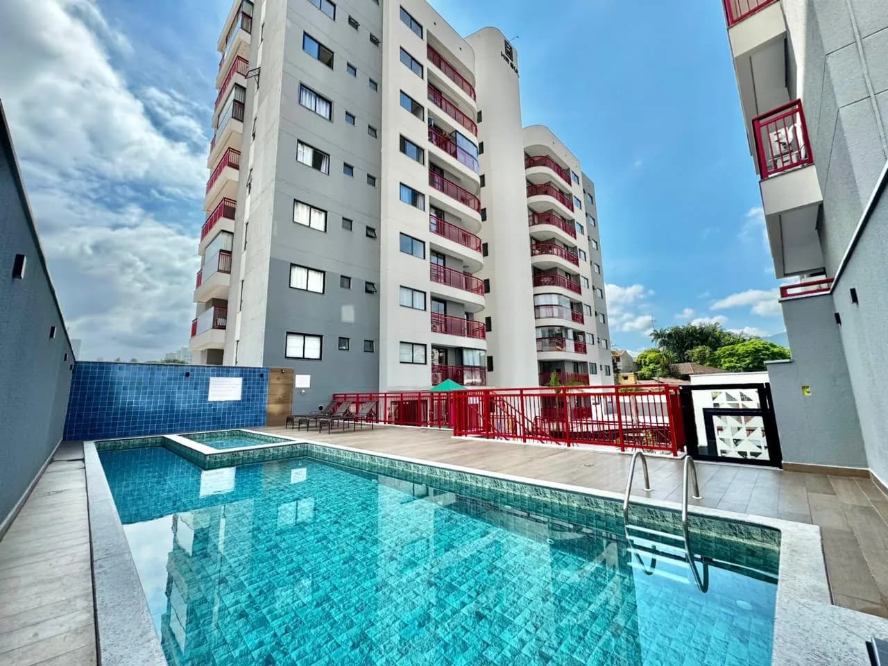 Foto de Apartamento à venda com 2 quartos, sendo 1 suíte, 2 vagas, 71m² no Velha, Blumenau